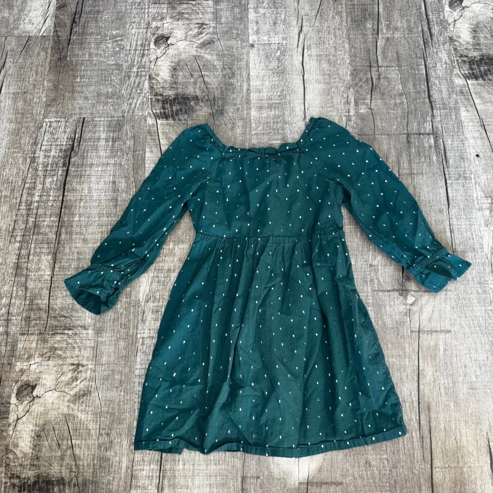 GAP dark green